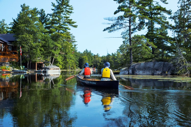 CL-BLUECANOE-07249-1